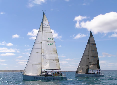 Photo Gallery: Sydney 32 One Design by Sydney Yachts